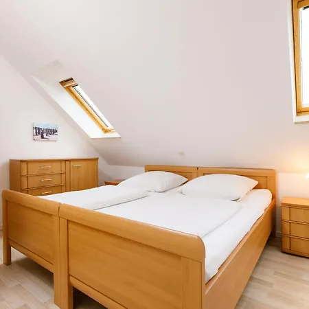 Susi By Interhome Koserow